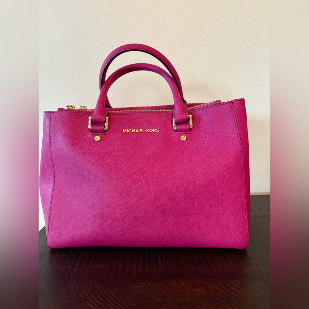 Michael Kors Pink Handbag